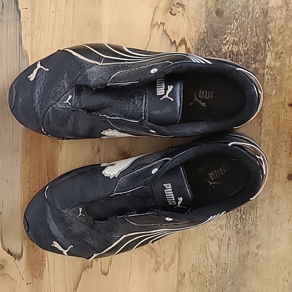 Puma Black Sneakers  No Laces